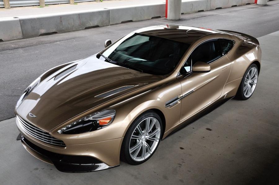  Aston Martin Vanquish 2012 года  (NA) (фото 94 из 182)